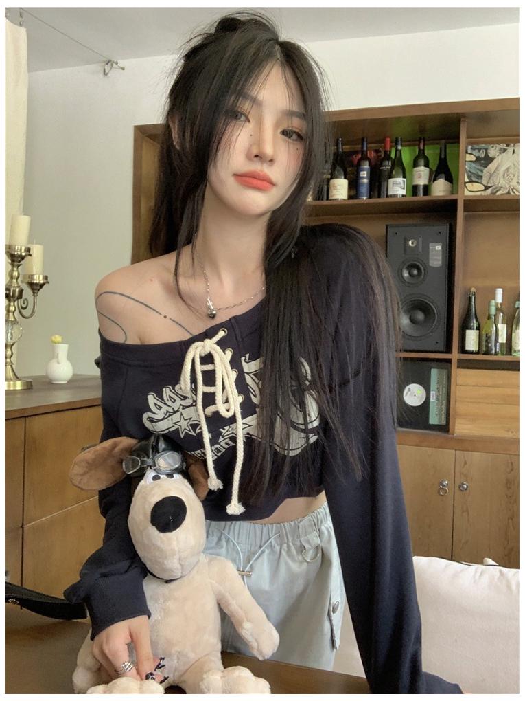 2025 Vintage Korean Letter Print Loose Sweatshirt for Women – Long Sleeve, Spring Style