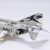 F4 1/144 Scale Metal Model Airplane (including Base) Scale Model Home Placement, Collection and Decoration Creative Gift