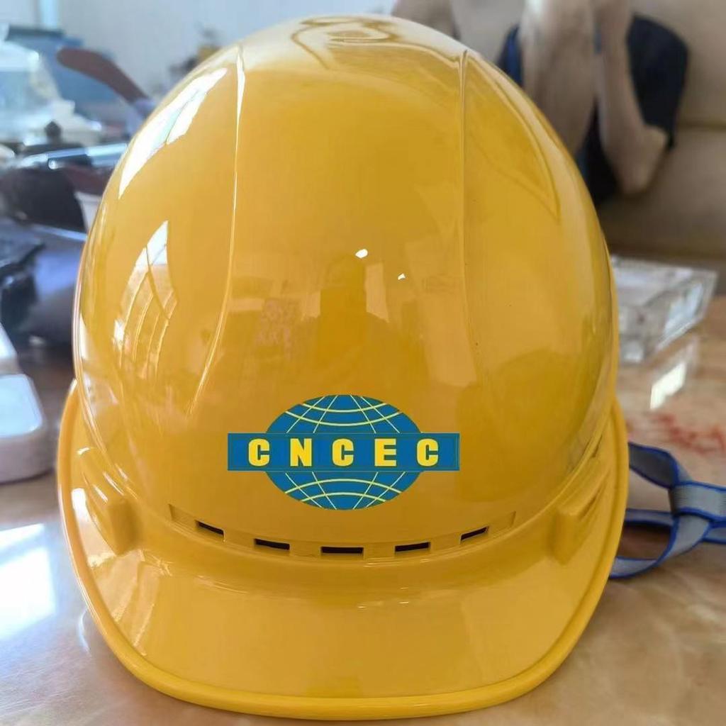 European Standard Breathable Fiberglass Safety Helmet for Construction Site with National Standard Protection