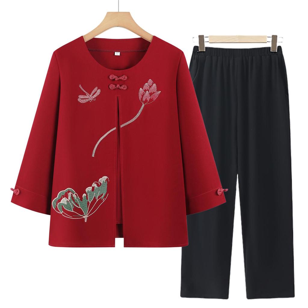 Mom's Stylish Chinese-Style Summer Top: Elegant Fake Two-Piece for Women and Grandmas
