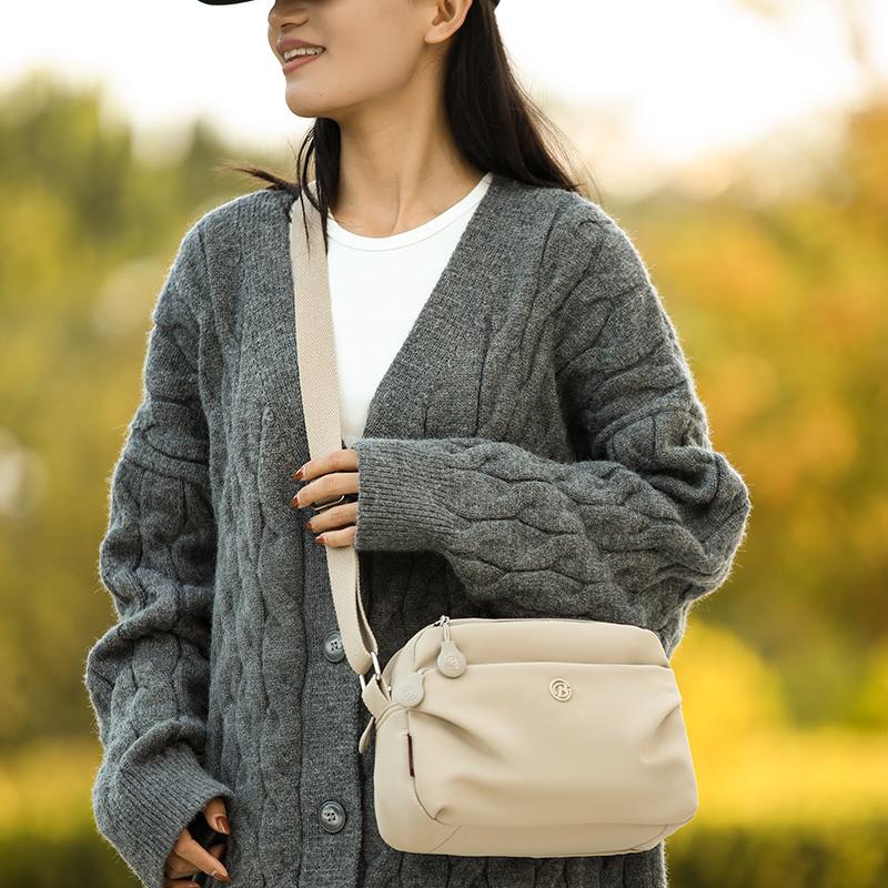 Women's Bag Crossbody Bag Water-repellent Nylon Shoulder Bag