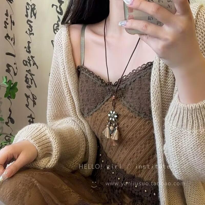 Long fringed necklace women's retro Zen niche sweater chain versatile Yunnan accessories