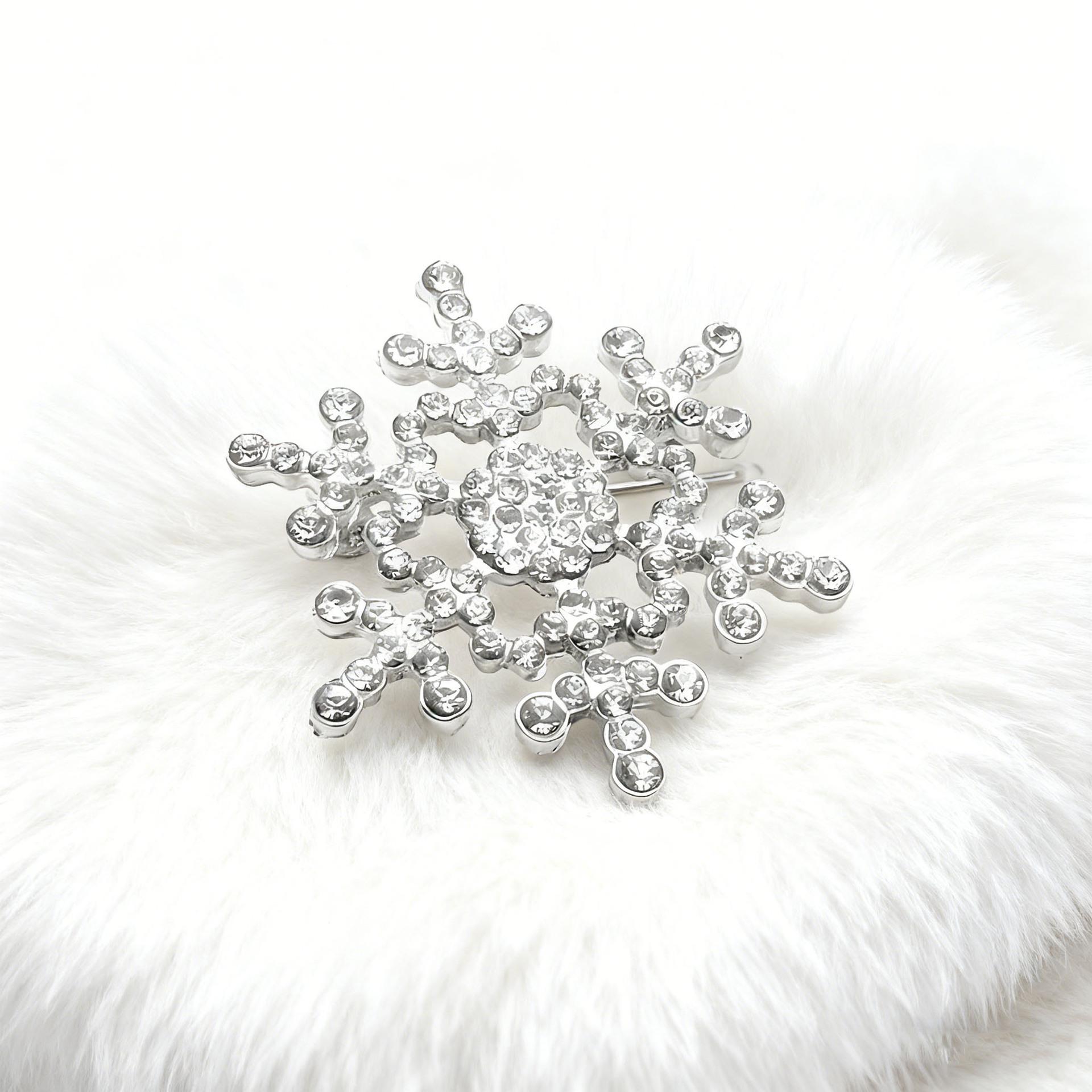 High-End Rhinestone Snowflake Christmas Brooch Pin