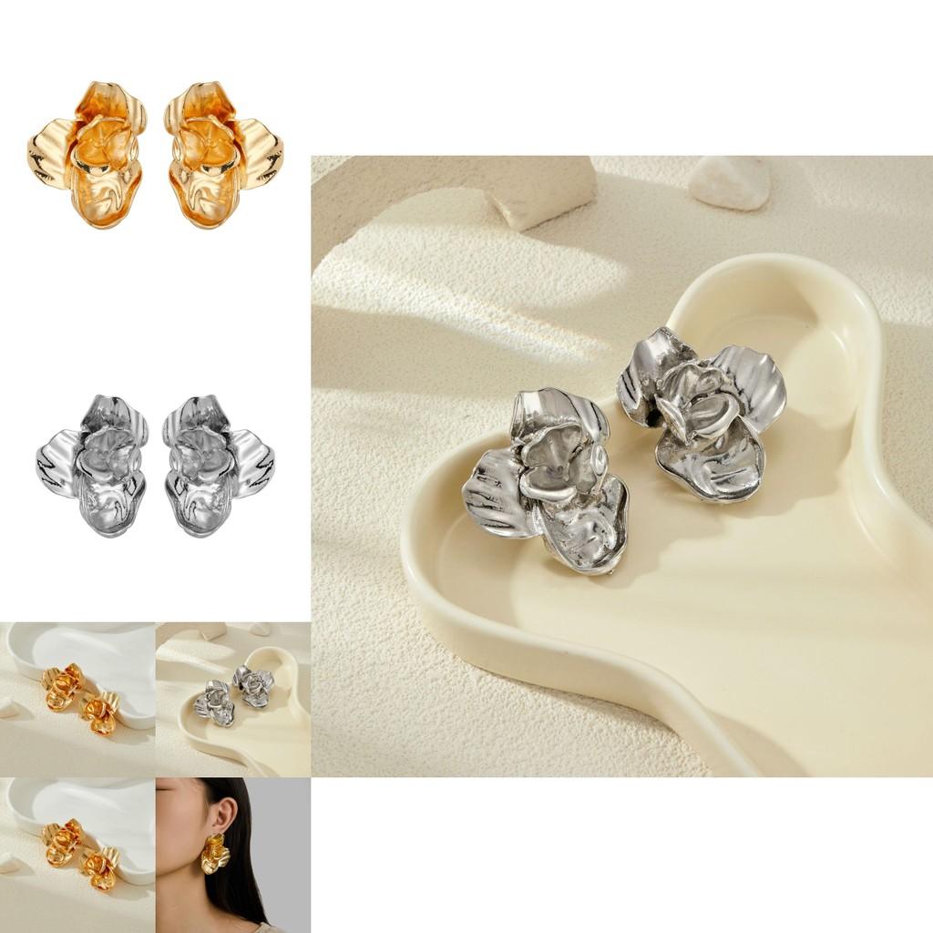 Elegant Vintage Luxury Alloy Floral Earrings With Exquisite Layered Gold Design For Women
