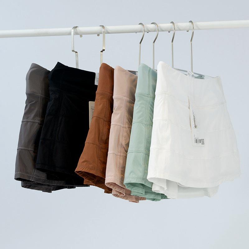 Women's Nude-Fabric Pleated Tennis Skirt with Built-In Shorts – Versatile and Anti-Exposure Design for Outdoor Activities