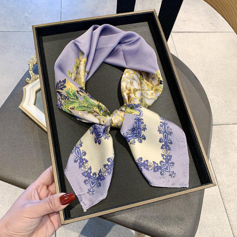 Korean Style Sweet Green Floral Butterfly Faux Silk Scarf - Women’s Versatile Spring/Summer Neck Scarf, 70cm Square.
