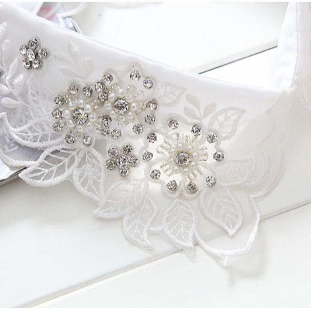 Fashion Cotton Lace Fake White Color Lace Leaves Fake Collar Crystal Beads Elegant Half Shirt Collar Women Fashion