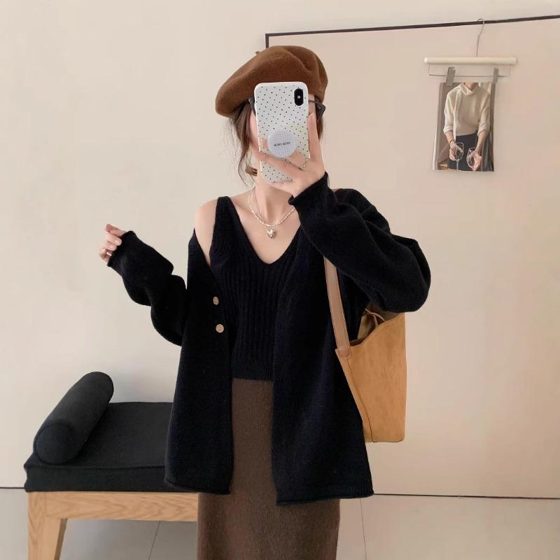 Lazy Wind Knitted Sweater Cardigan Sweater Jacket Top with V-neck Sling Vest Simple Two-piece Set Women