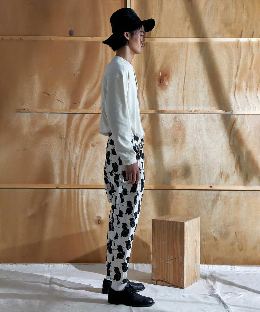 Is Baggy Pants Flower Print_White