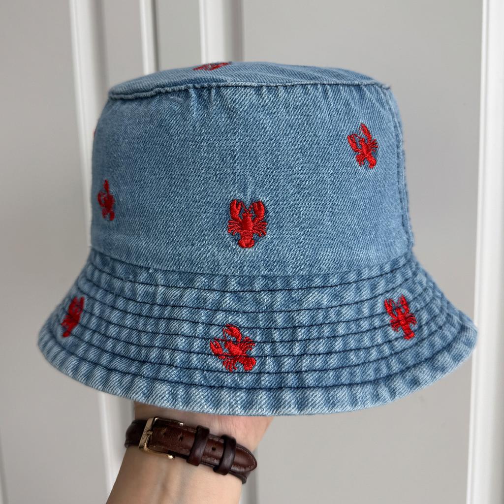 New Strawberry Denim Embroidered Shell Bucket Hat Men's and Women's Sunshade Basin Hat Spring and Summer Fashion Versatile Tide