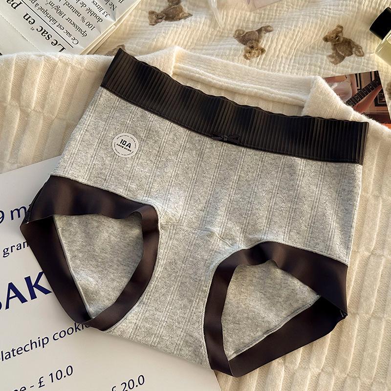 7A Women's Seamless Mid-Waist Cotton Underwear, Skin-Friendly for Teen Girls, Pure Cotton Triangle Shorts