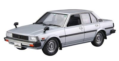 Aoshima Bunka Kyozai Масштаб Серія Модельних Автомобілів 71 Toyota Corolla Седан 1979 Пластикова Модель 1/24 Ні. E71/70 GT/DX