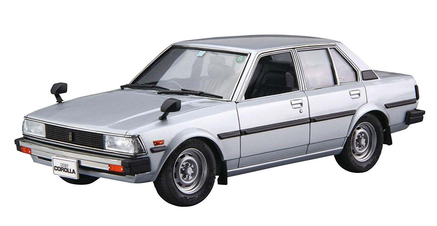 

Aoshima Bunka Kyozai Масштаб Серия Модель автомобиля 71 Toyota Corolla Седан 1979 Пластиковая модель 1/24 №. E71/70 GT/DX