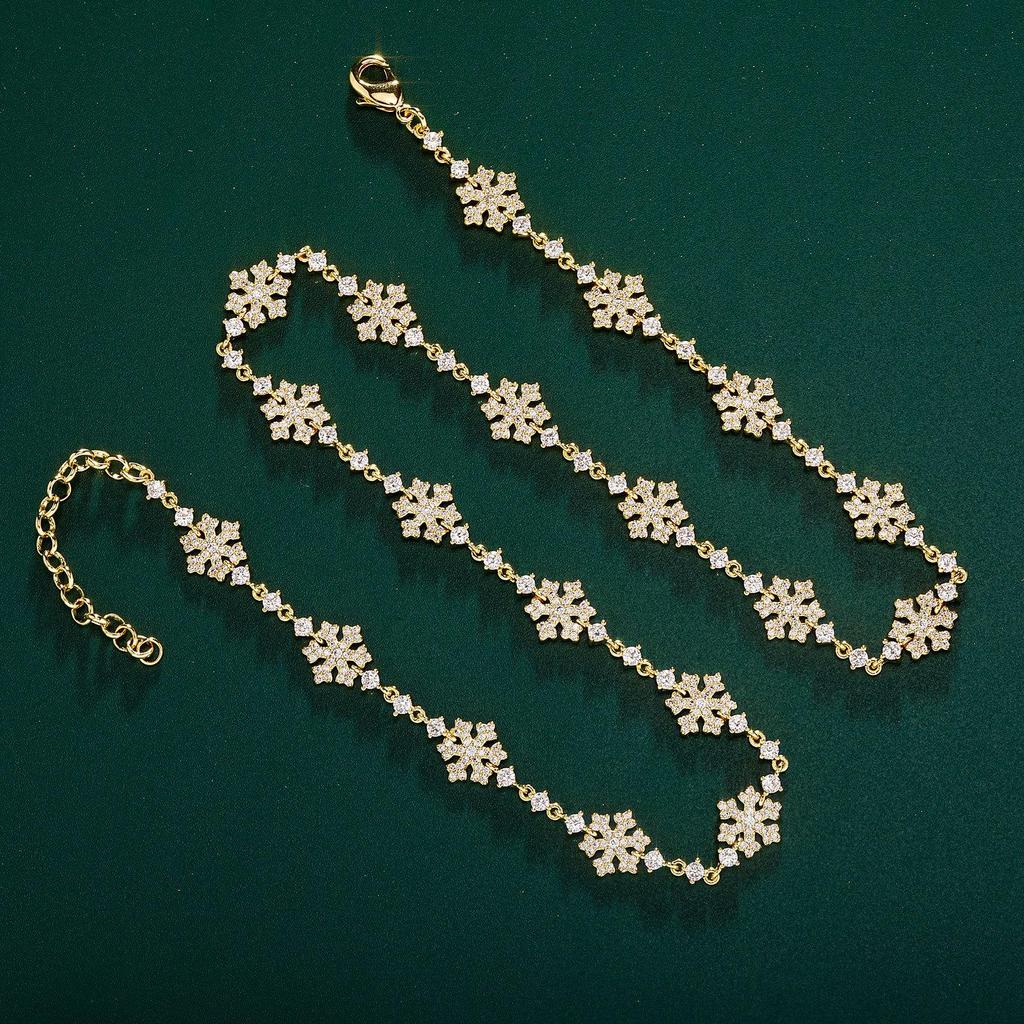High-End Christmas Snowflake Jewelry Set: Full Diamond Necklace & Clavicle Chain with Niche Design Bracelet for Women