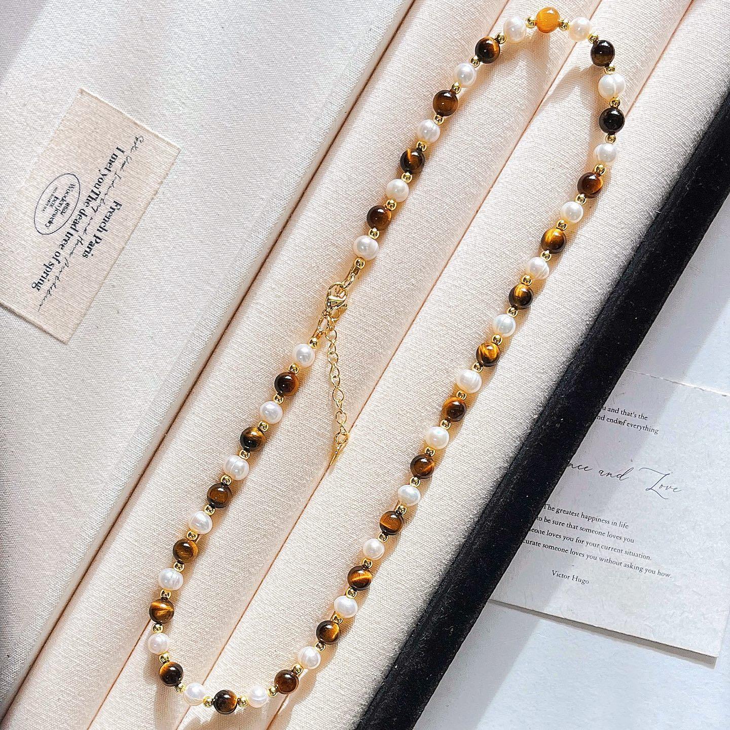 

High Quality Maillard Natural Boutique Tiger S Eye Stone Freshwater Pearl Clavicle Chain Necklace Women