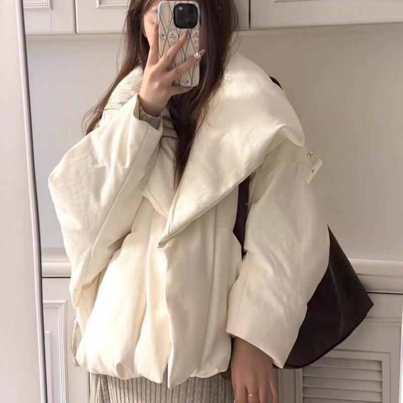 

Зимой новая корейская куртка с коротким лацканом и хлопковой подкладкой, женское свободное пальто-булочка с чувством дизайна. XL