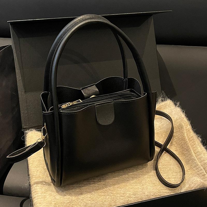 Simple Design, Portable Bucket Bag, Lychee Pattern, Commuting To Work, Retro Vegetable Basket, Large-capacity Messenger Bag.