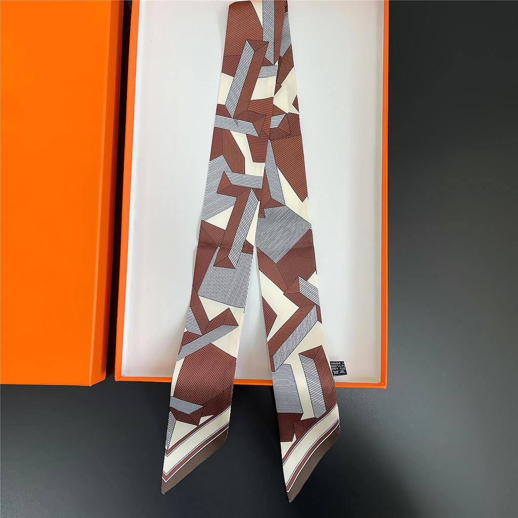 Double Colored Paisley Twill Silk Scarf New Brand Design Luxury Scarf Women Foulard Skinny Bag Scarves Neckerchief Hair Headband