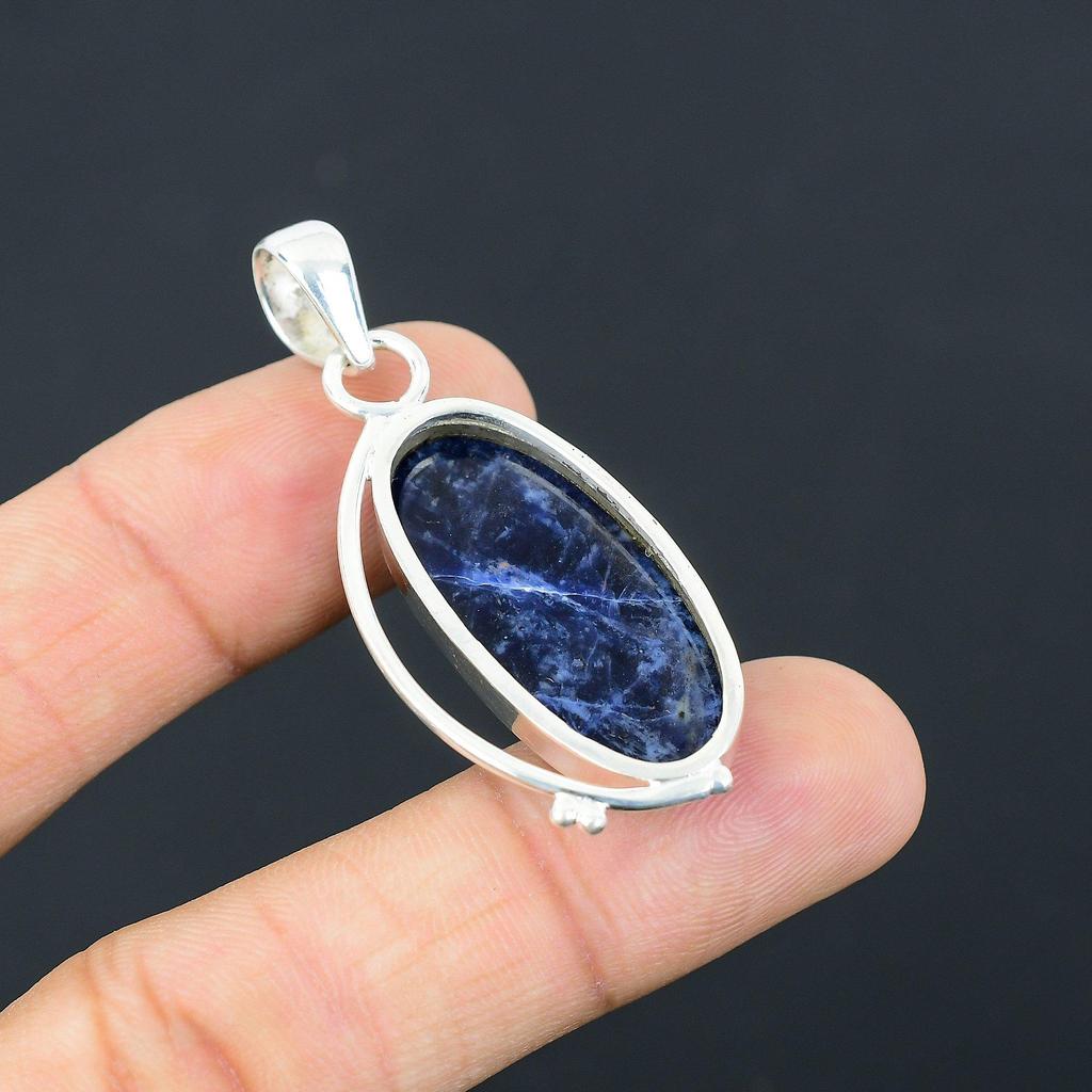 Womens Day Sale Oval Sodalite Gemstone Engagement Wedding New Pendant 925 Silver