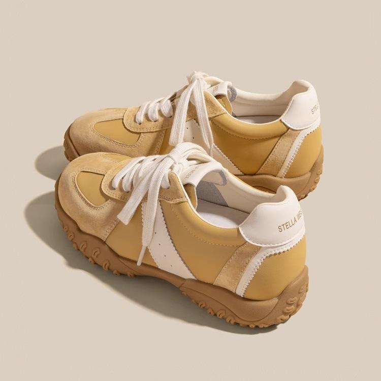 Weiche Leder Flachboden Rutschfest Vielseitige Deutsche Trainingsschuhe Damen 2025 Frühling Neue Mode Vielseitige Weichsohlen Freizeitschuhe Forrest Gump Schuhe