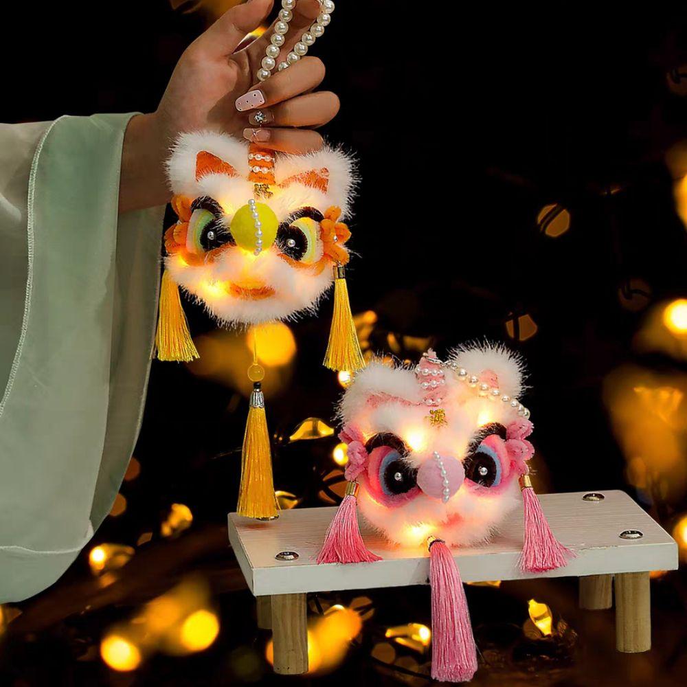 Handheld New Year Luminous Lantern Pearl Lion Lantern Keychain Plush Lion Pendant  Spring Festival