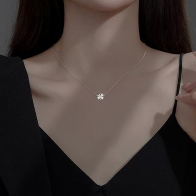 925 Silver Lucky Four-Leaf Clover Cubic Silver Necklace N073