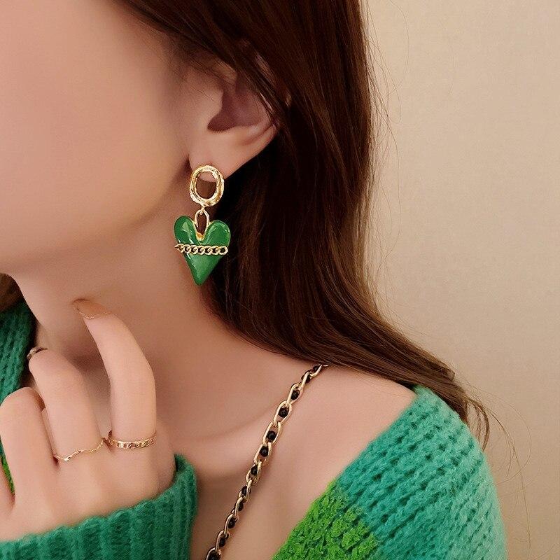 Fashion Beautiful Green Heart Metallic Dangle Earrings  New Korean Style Brincos Jewelry Wholesale