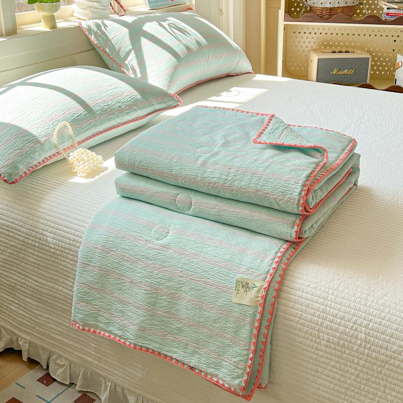 Sleeping grid wrinkled yarn double-layer yarn summer cool quilt