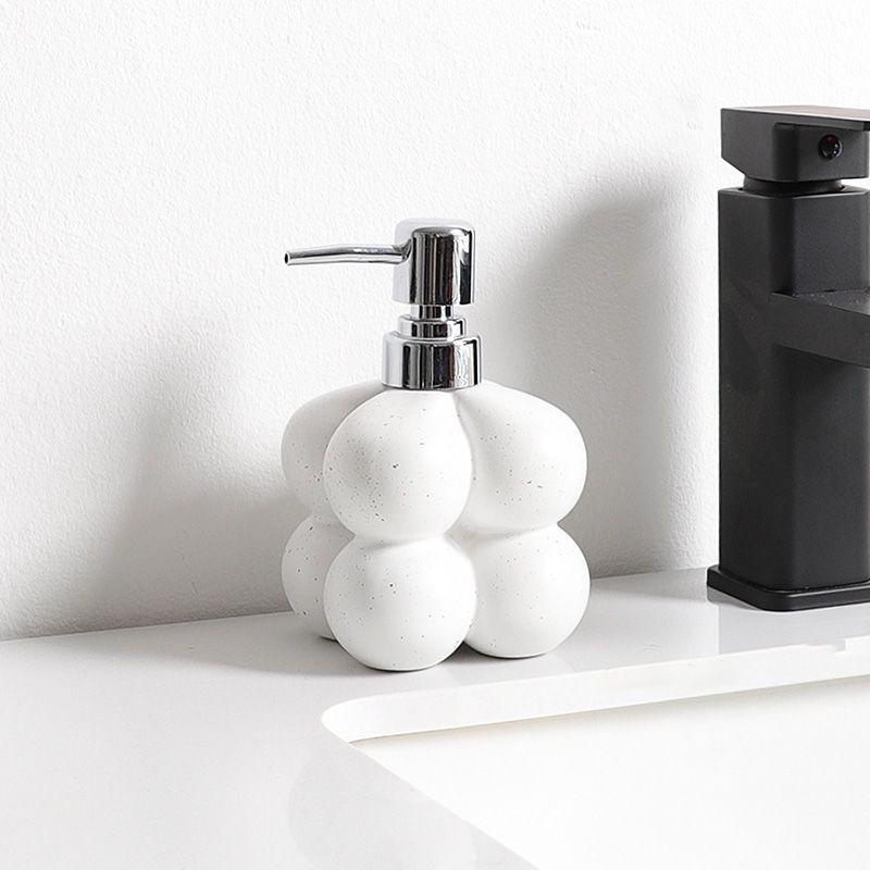 Silver-plated Emulsion Bottles Ceramic Sub-soap Containers Home Hotel Decorated Bathroom Shampoo Collection Bottles Wedding Gift
