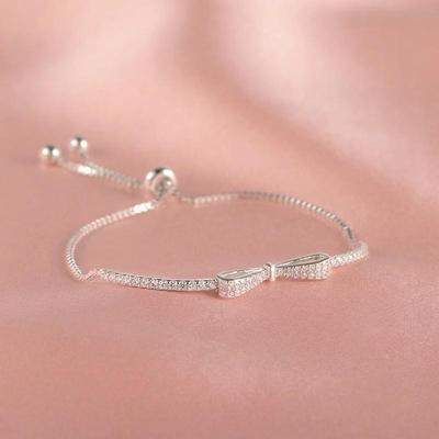 Exquisites Diamant-Schleifenarmband: Luxuriöses Geschenk für Sie