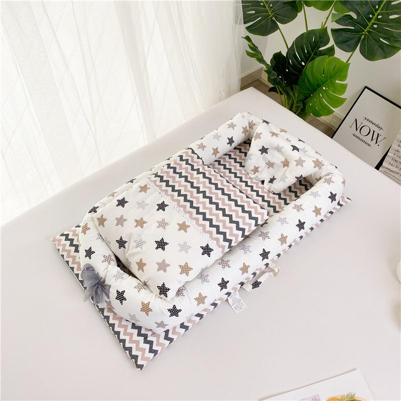 Portable Bionic Baby Crib: Removable, Washable, and Isolated Sleeping Bed for Newborns
