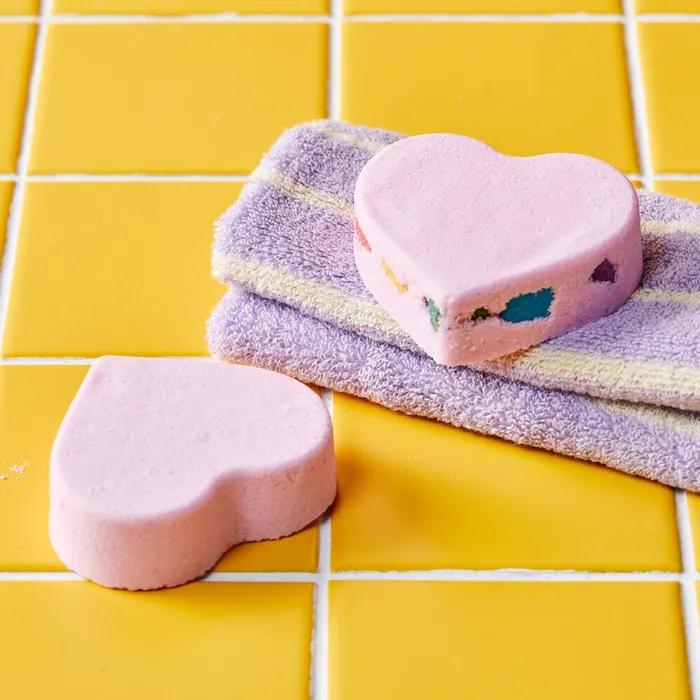Rainbow Bath Bar Fruity Heart