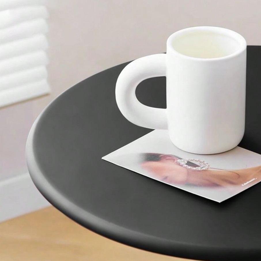 Nordic Style Coffee Table Moving Side Table Sofa End Table Luxurious Elegant Small Round Table for Home Simple Nightstand