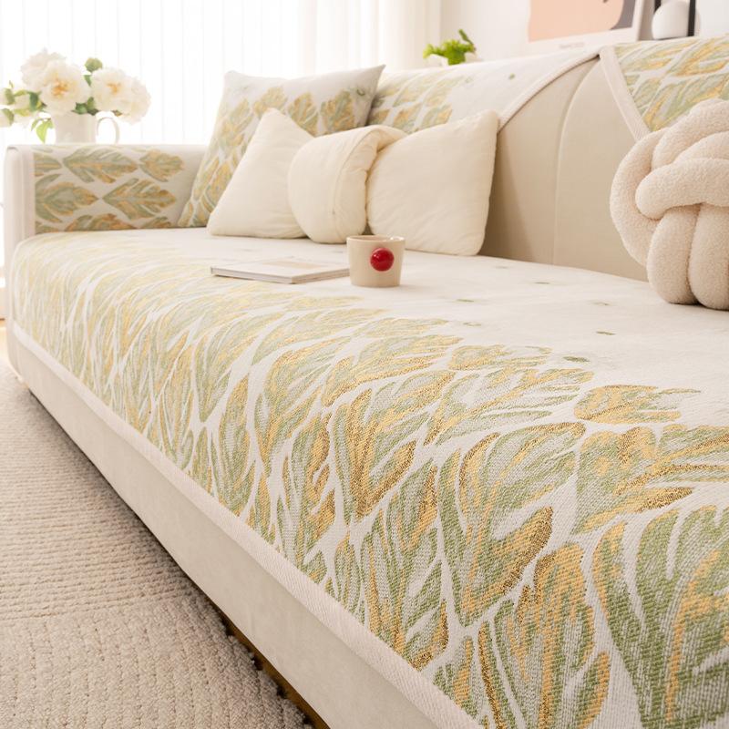 Sofa Cushion For Four Season Thicken Plush Towel Covers Non-Slip Couch Slipcovers Sofa Mat For Living Room New Sofa Cushion 70X70