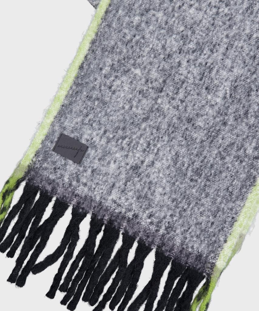 Yuupeu Fluffy Knit Scarf - Gray
