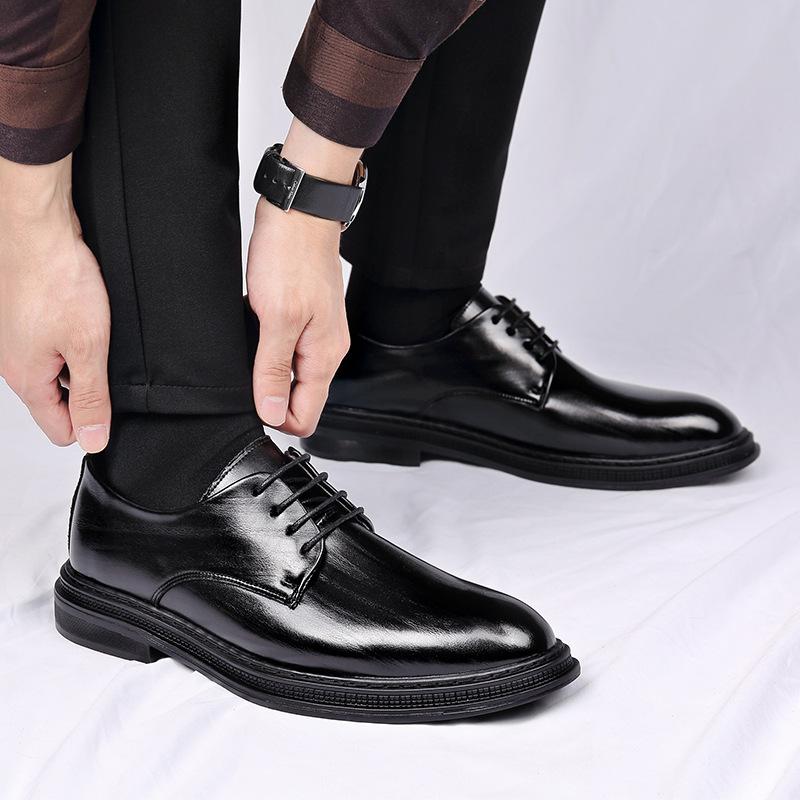 Business-Kleid Lederschuhe Herbst und Winter Schwarze Schnürschuhe Glänzend Bräutigam Hochzeitsschuhe Britische lässige Anzugschuhe