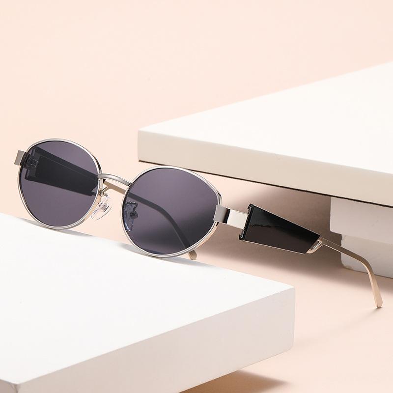 New Oval Metal-framed Sunglasses Are Fashionable, Fresh And Uv-resistant, Unisex Glasses 2426