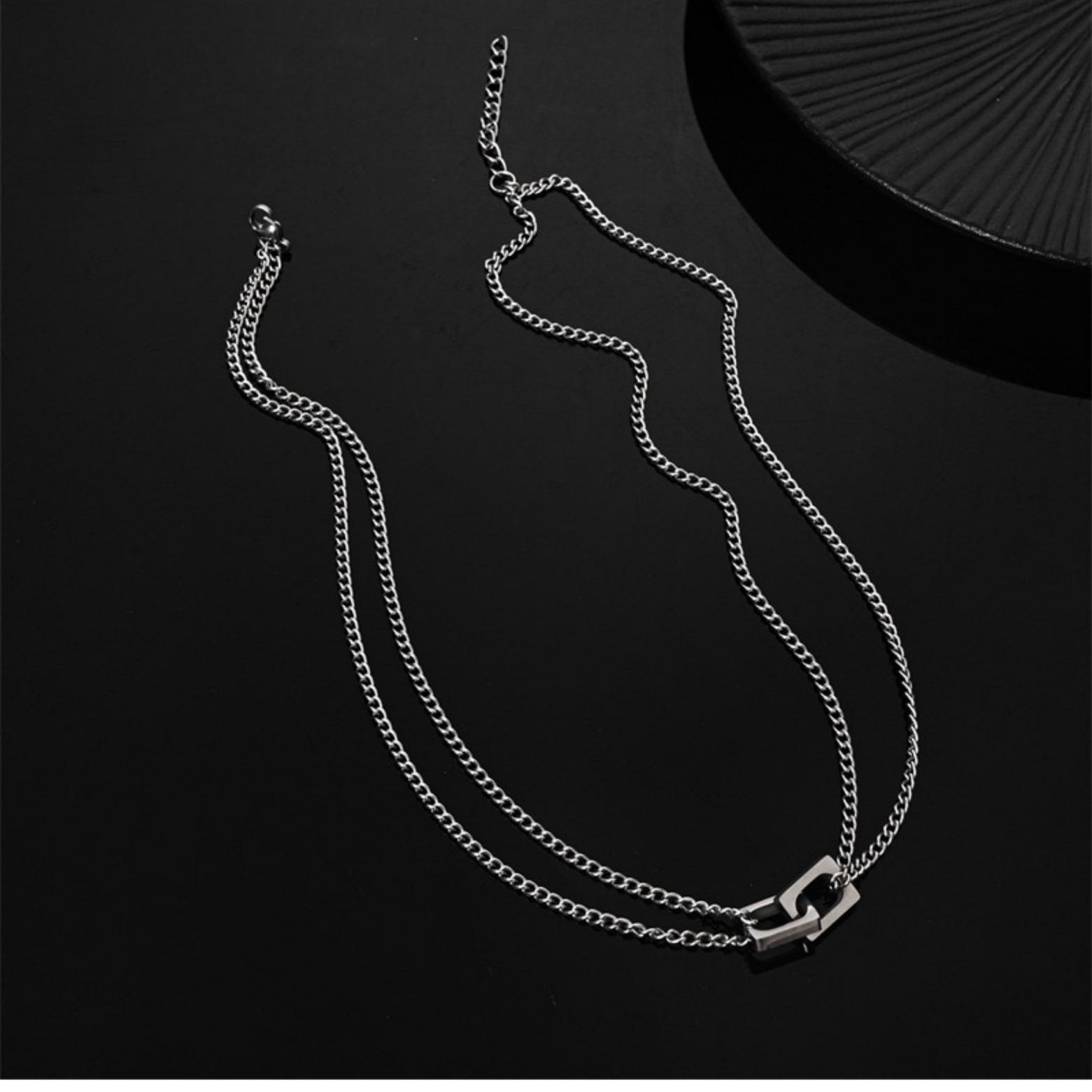 Versatile High-end Clavicle Chain Clavicle Chain Men s Handsome Necklace Pendant 60CM(Necklace Long)