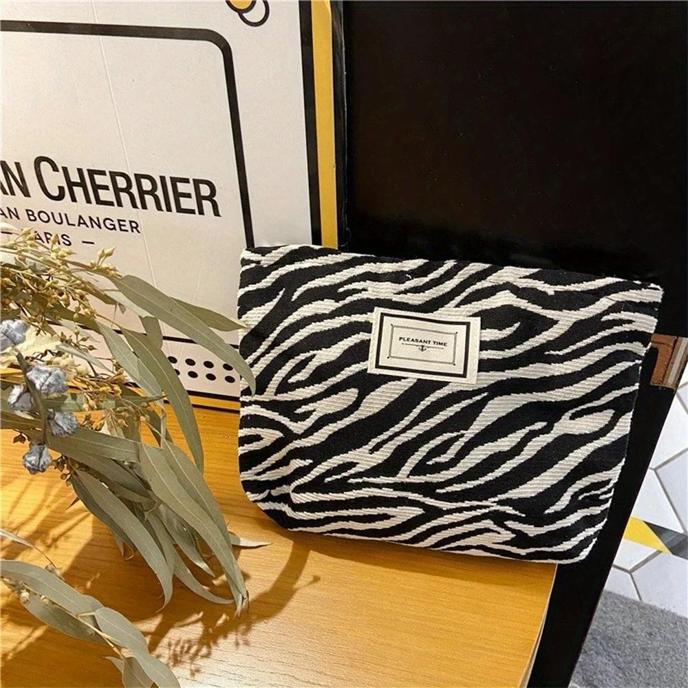 Fashion Leopard Print Zebra Print Makeup Bag, Wash Bag, Women's Handbag, Hand-held Bag, Convenient Large Capacity Storage Bag-ll