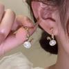Fashion design sense Cute bunny fringed earrings Female creative sweet and cool exquisite stud earrings Versatile personality trendy earrings