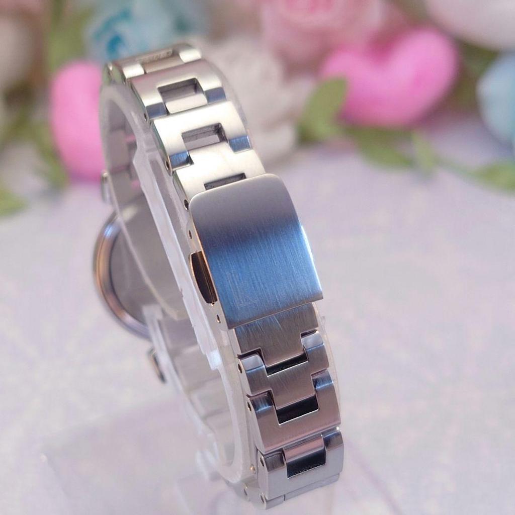 [USED] Price Reduced! SEIKO LUKIA Women's Watch v117-OAG