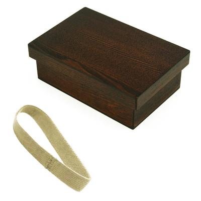 Osaka Choseido Magewappa Bento Long 1 Tier with 600cc Square Box, Angle, Large, T-Shaped Divider, (Beige Band, 600cc)