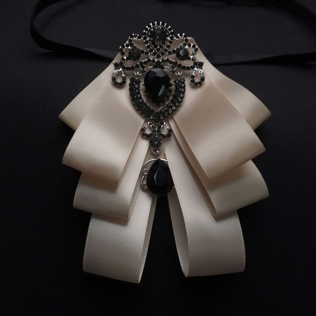Geometric Style Unisex Collar Flower With Satin Material For Summer