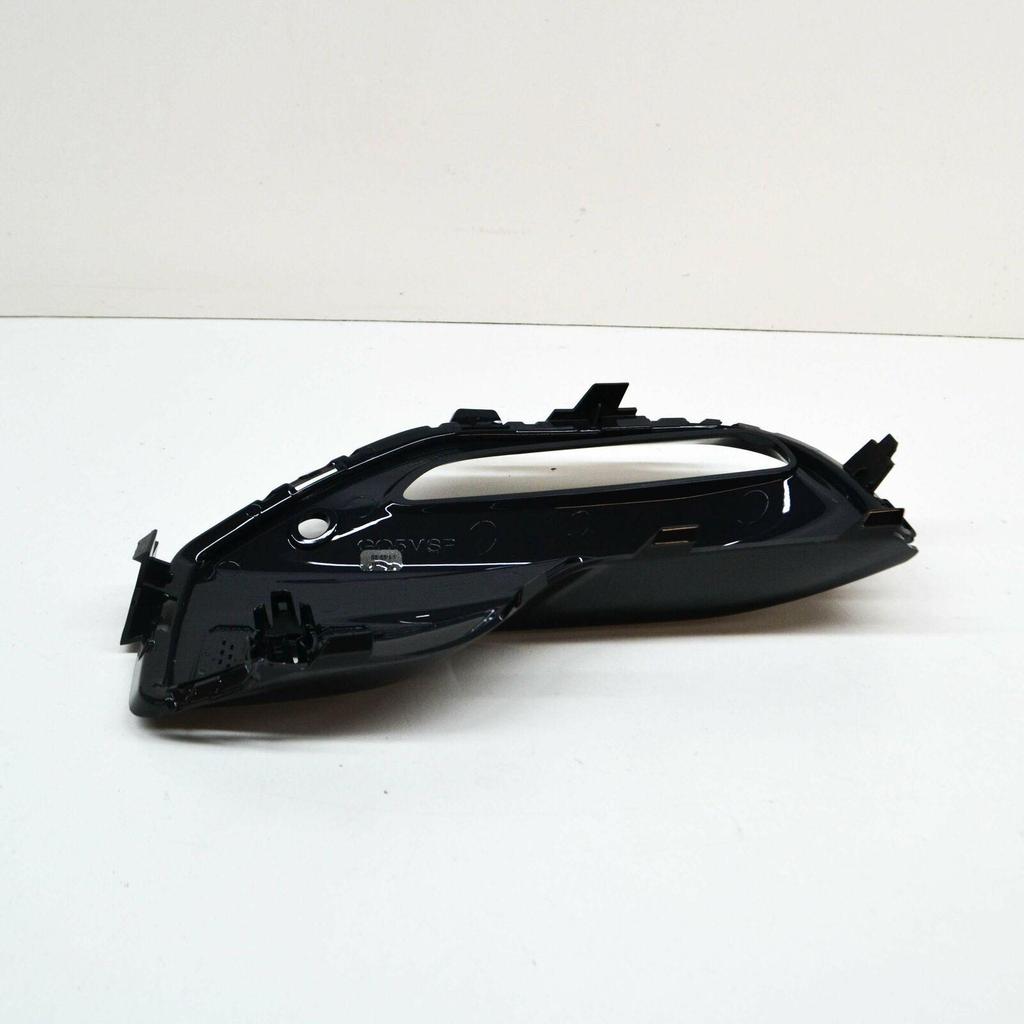 Front Bumper Fog Light Trim for BMW G05 X5 - Part Numbers 51118099731, 51118099732