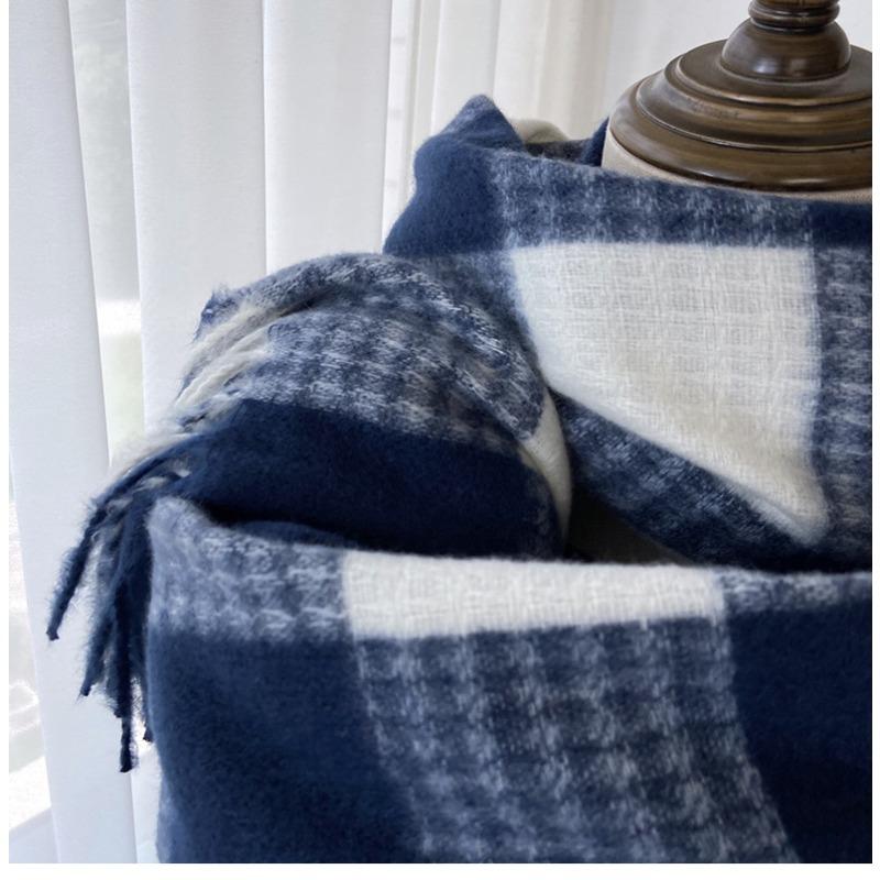 Scarf Women's Autumn and Winter New Imitation Cashmere Fringed Scarf Versatile Warm Thickened Plaid Shawl