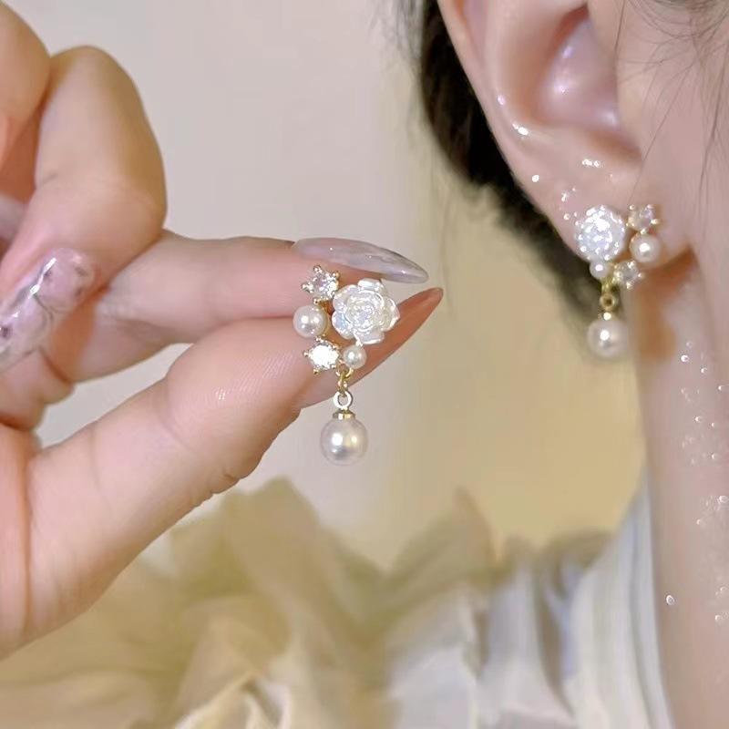 

Элегантные серьги-бантики с кисточками из сплава для женщин весна/лето 2025 г.