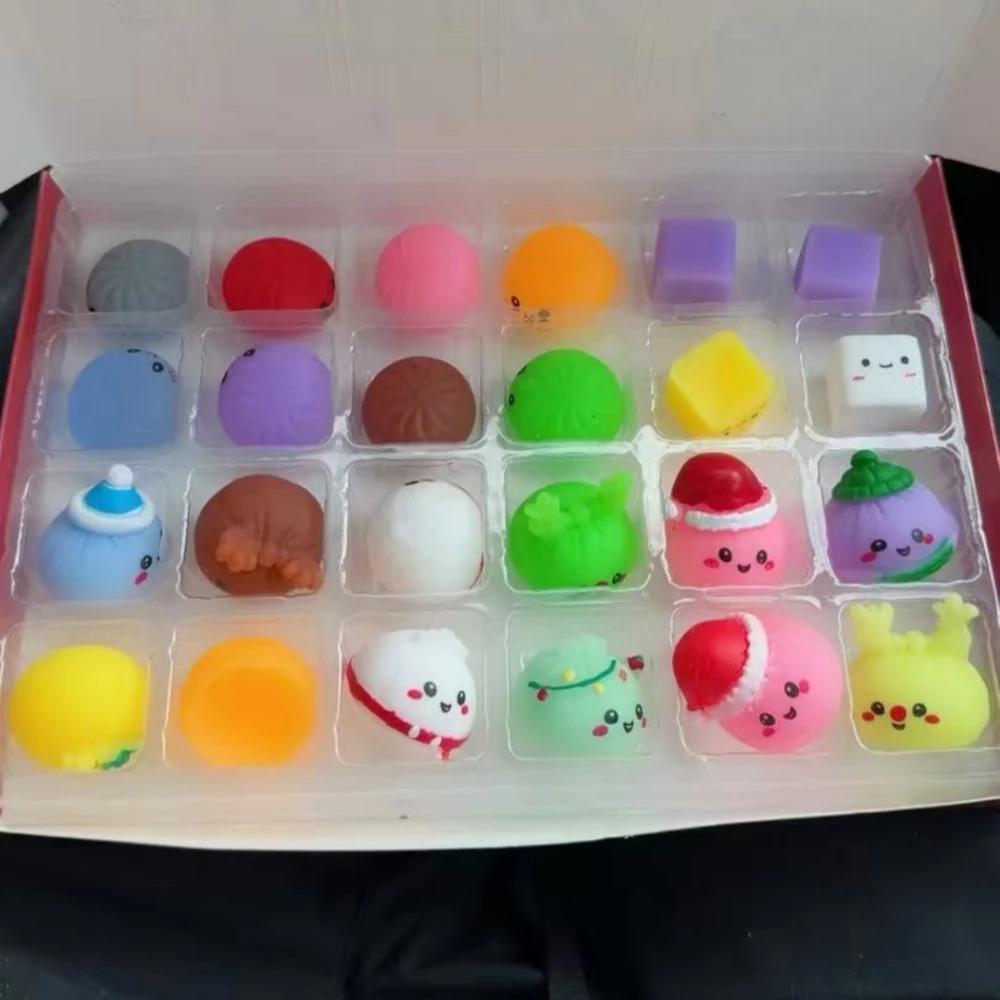 Cute Dumpling Advent Calendar , 24 Days Christmas Countdown Surprise Toys, Kawaii Stress Relief Toys, Holiday Gift