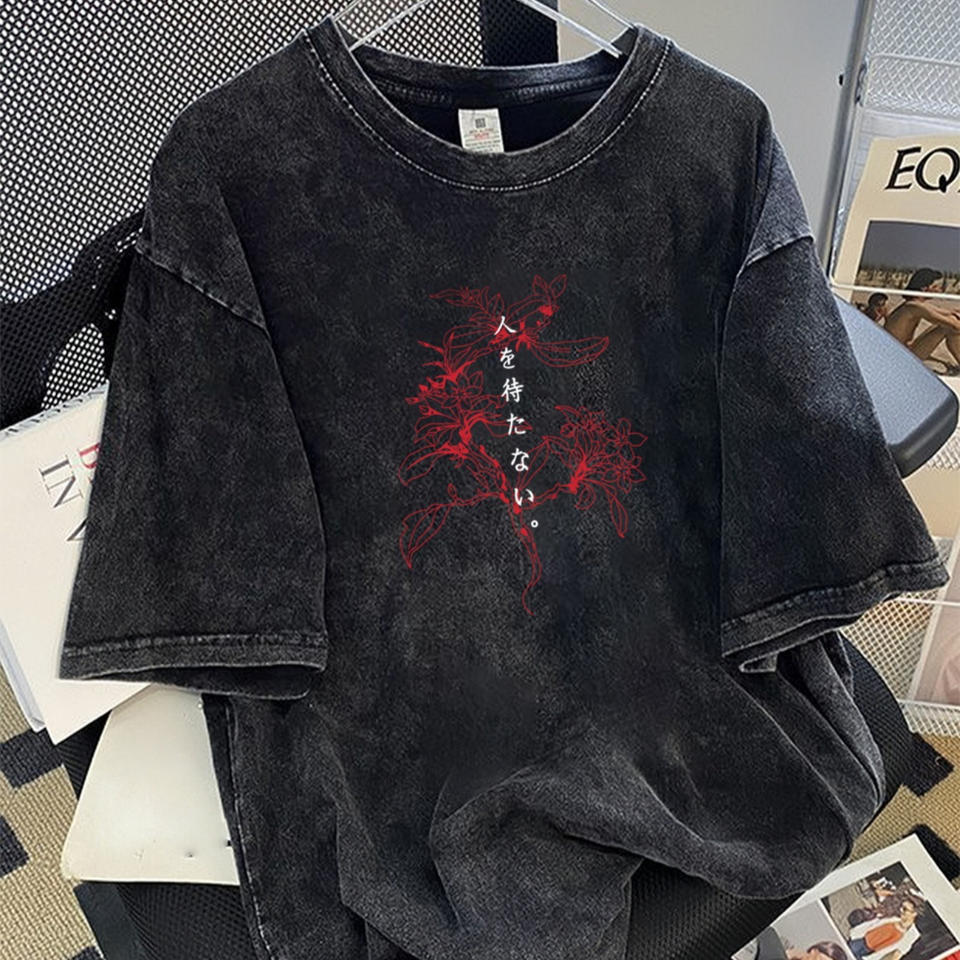 Vintage Spierana Japoński Tekst Czerwona Kwiatowa Koszulka T-shirt Zniszczony Japońska Estetyka Graficzny Nadruk Kwiatowy Męskie Krótki Rękaw Bawełniane Koszulki