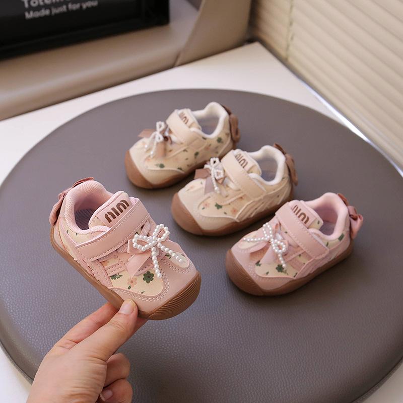 Baby girl anti-kick toddler shoes soft sole autumn new infant sports shoes non-slip bow Korean version of princess shoes