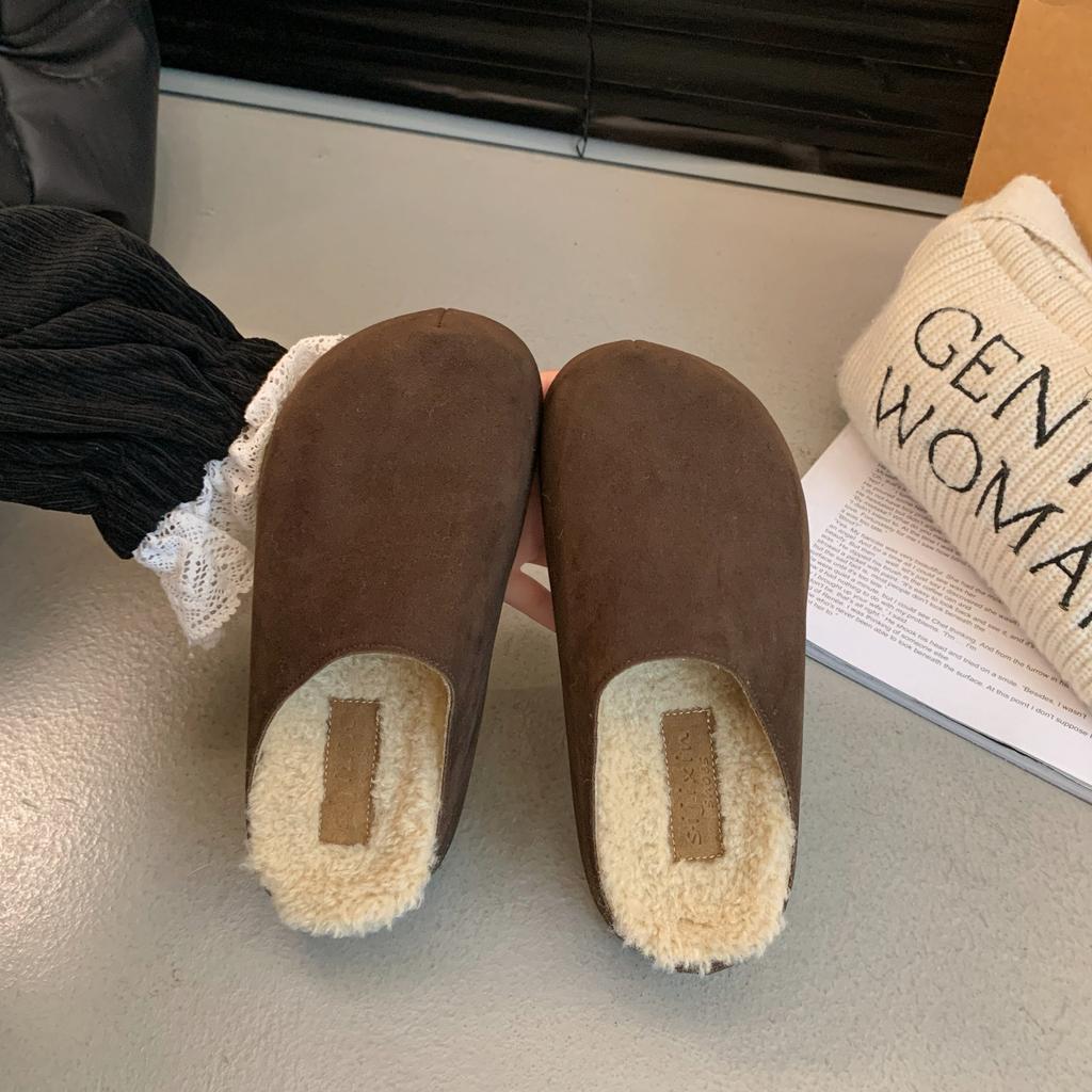 Cowhide version 2025 autumn new retro flat bottom versatile outer wear comfortable without grinding feet pedal Boken slippers